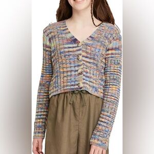 Art class retro knitted sweater.